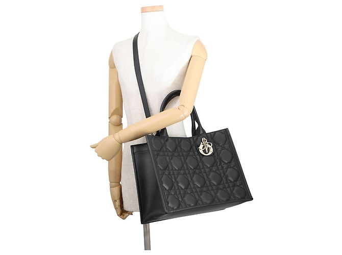 Borsa Christian Dior Macro Cannage in pelle nera Nero - vista 5