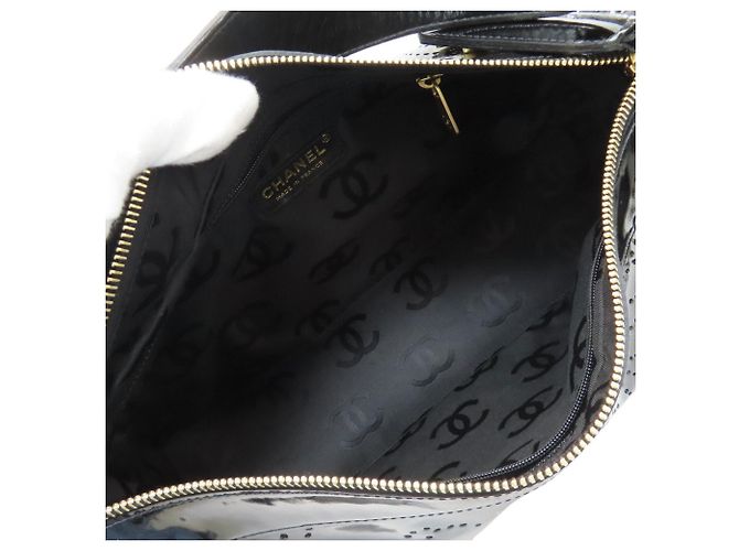 Borsa a tracolla Chanel Camellia Perforated Nero - vista 5
