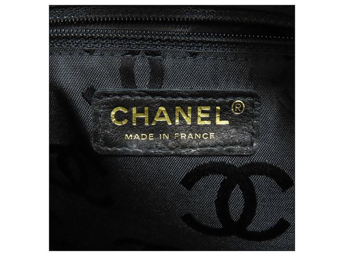 Borsa a tracolla Chanel Camellia Perforated Nero - vista 6