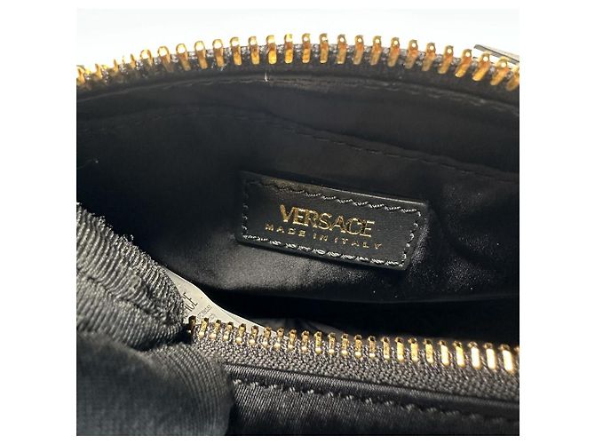 Borsa Hobo Versace Medusa Nera in Tessuto Tecnico Nero - vista 10