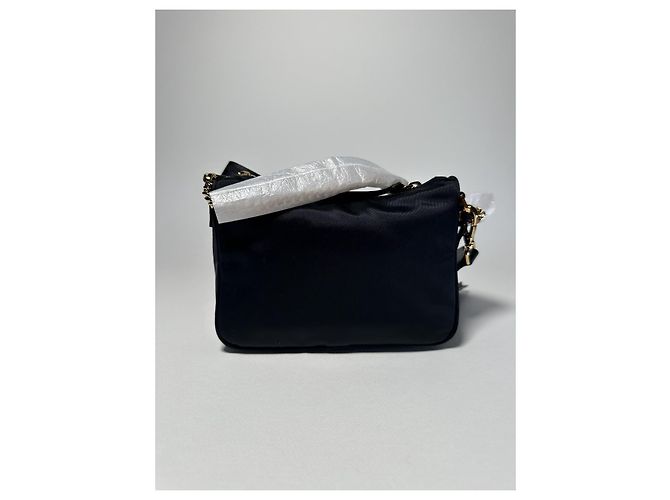 Borsa Hobo Versace Medusa Nera in Tessuto Tecnico Nero - vista 15
