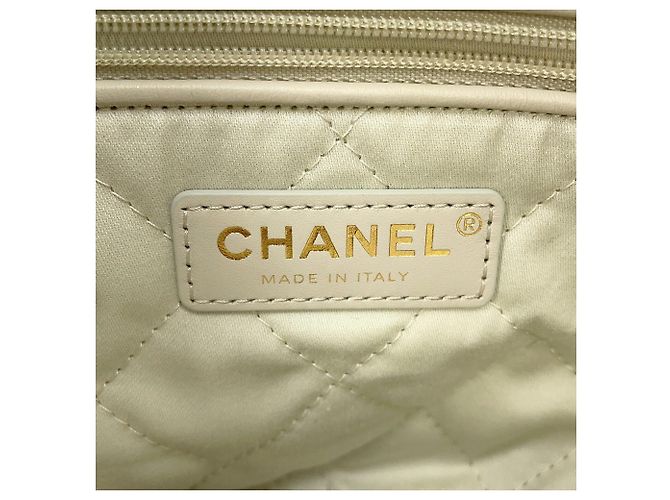 Borsa Chanel Matelasse Small Crudo - vista 10