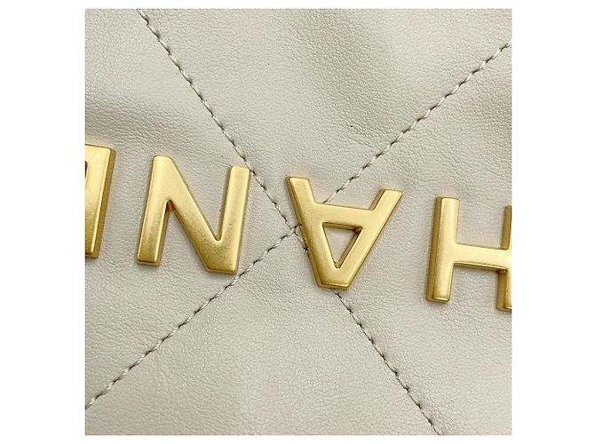 Borsa Chanel Matelasse Small Crudo - vista 6