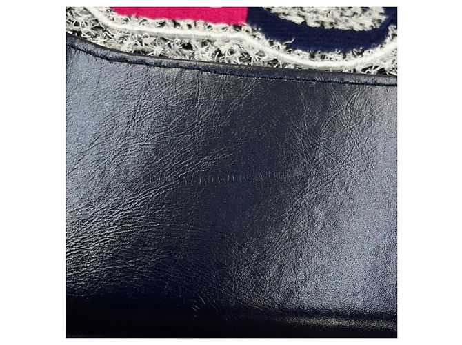 Bolsa de ombro Chanel Gabrielle Medium Hobo em tweed Branco Vermelho Azul marinho - vista 8