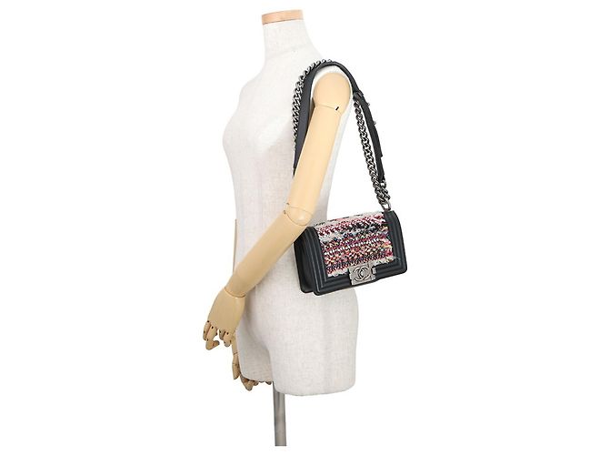 Boy Borsa a Spalla Chanel Black Matelassé Chain Nero Multicolore - vista 4