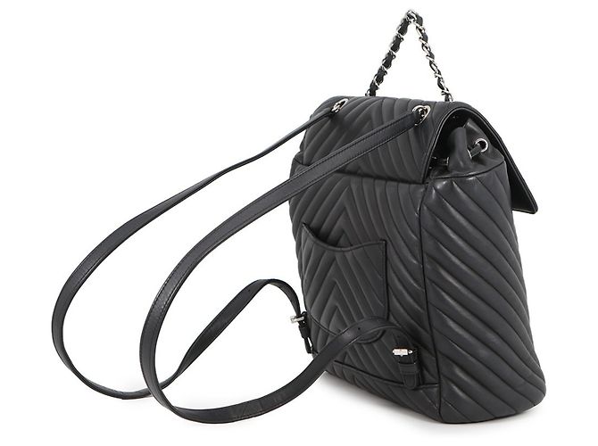Timeless Zaino Chanel in agnello nero - vista 2