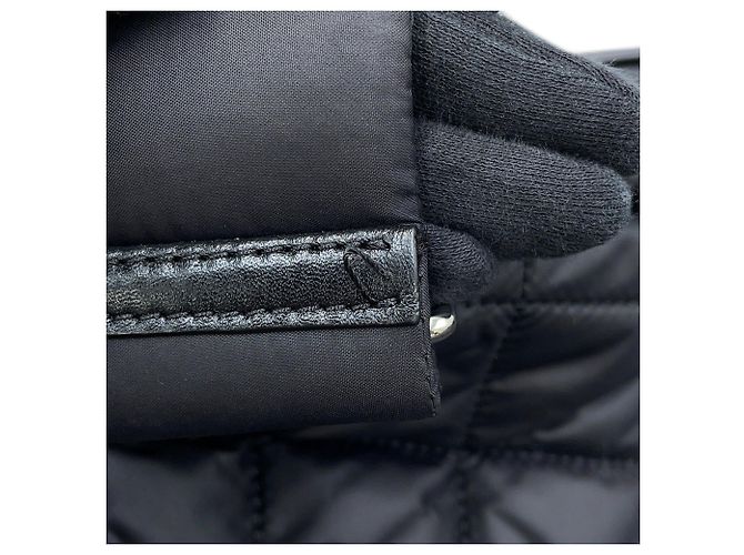 Mochila Chanel Coco Cocoon acolchoada Preto Bordeaux - vista 13