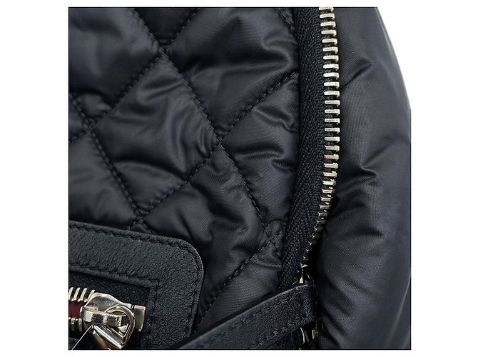 Mochila Chanel Coco Cocoon acolchoada Preto Bordeaux - vista 9
