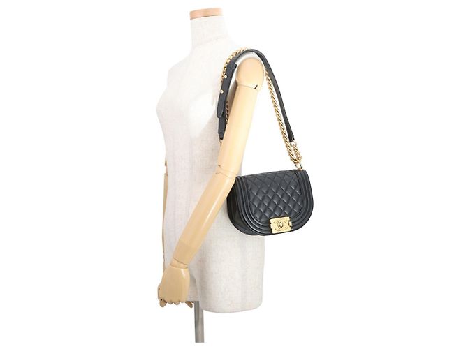 Sac à bandoulière Chanel Boy Small Chain Noir - vue 4