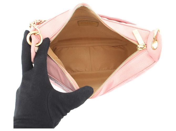 Borsa a tracolla con catena in pelle di vitello martellata rosa Chanel - vista 5