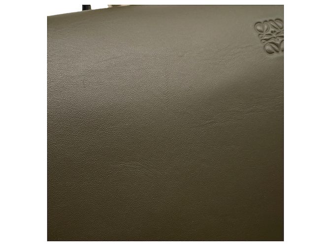 Borsa a tracolla in pelle oliva Loewe Verde oliva - vista 6