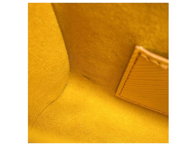 Twist Borsa a tracolla con catena in pelle Epi Louis Vuitton Giallo - vista 7