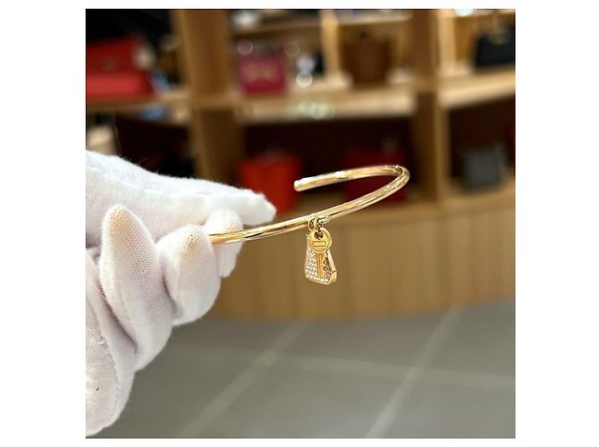 Hermès Bracciale Kelly Clochette Diamanti Oro 18K D'oro - vista 4