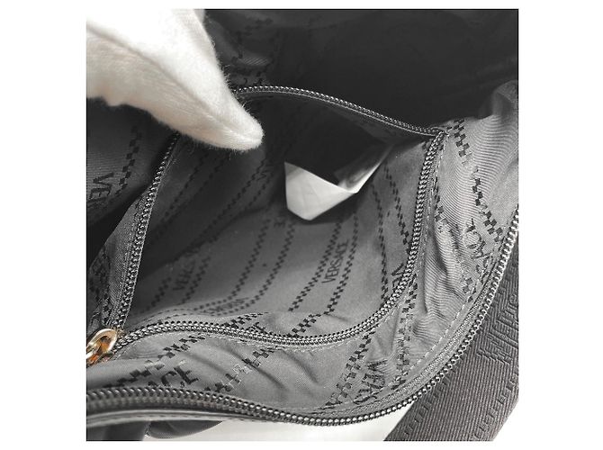 Versace Tag Hobo Schultertasche Schwarz - Ansicht 9