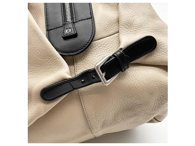 Borsa a mano Loewe Origami Pillow Nero Beige - vista 13