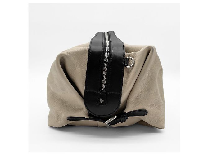 Borsa a mano Loewe Origami Pillow Nero Beige - vista 4