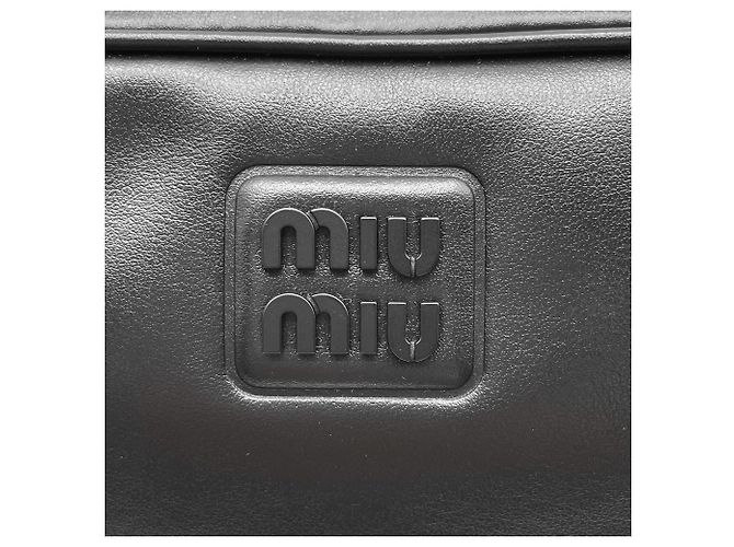 Borsa a tracolla in pelle Miu Miu Nero - vista 9