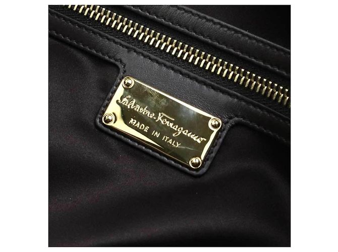Borsa in scamosciato marrone Salvatore Ferragamo - vista 16