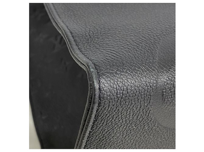 Borsa Tote Louis Vuitton Monogram Empreinte OnTheGo GM Nero - vista 6
