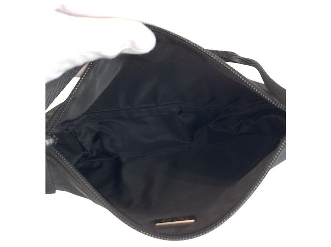 Borsa a mano e pochette accessorio in Nylon Tessuto Prada Nero - vista 8