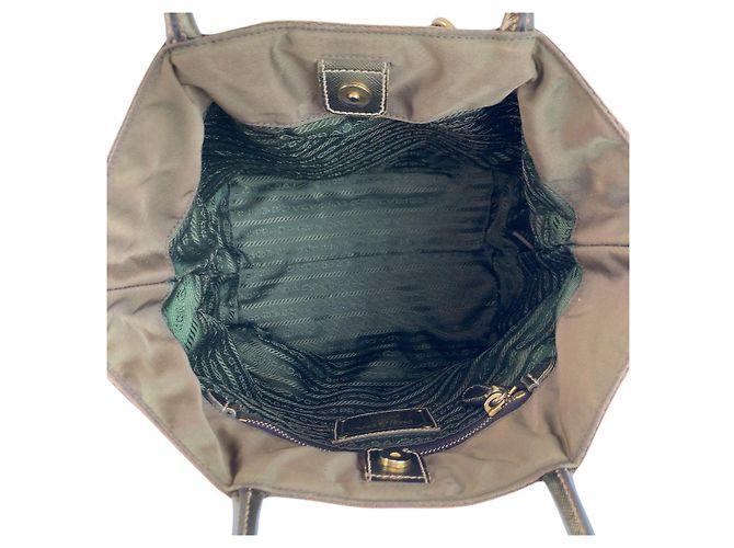 Prada Nylon-Jacquard-Tote-Bag Khaki Grün - Ansicht 9