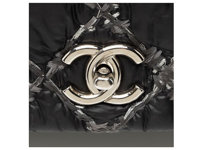 Gabrielle Borsa a tracolla Chanel Lambskin Bubble Quilt Tweed Medium Flap Nero - vista 9