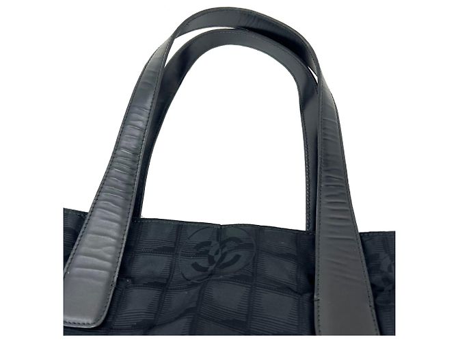 Tote da viaggio Chanel Nylon Nero Vintage - vista 6