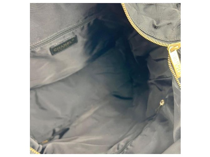 Tote da viaggio Chanel Nylon Nero Vintage - vista 8
