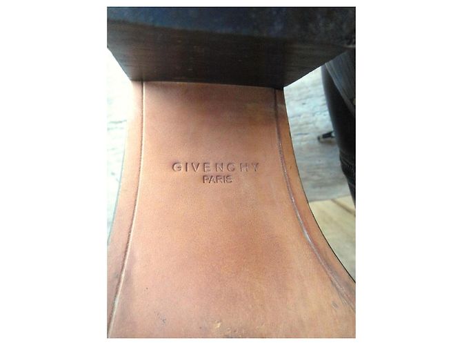 Givenchy Botines de Piel Riccardo Tisci Negro - vista 10