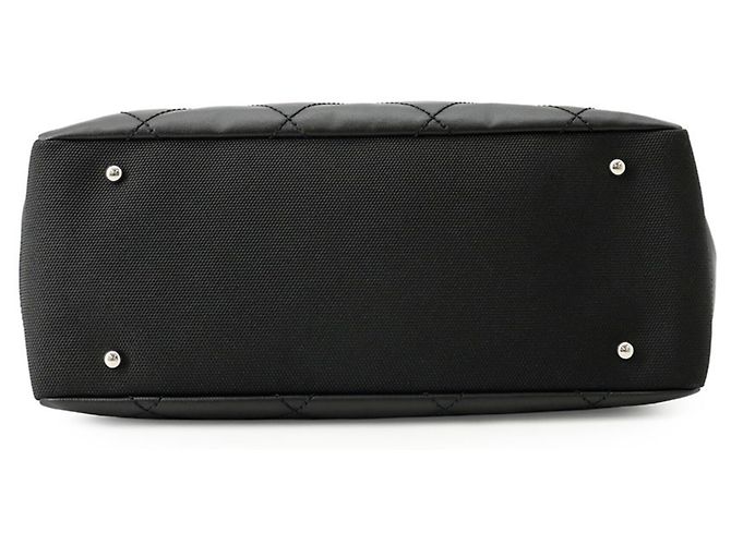 Chanel Matelassé Paris Biarritz Tote MM Nero - vista 3