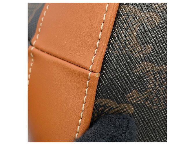 Céline Borsa Tote in Pelle Celine Triomphe Medium Marrone - vista 6