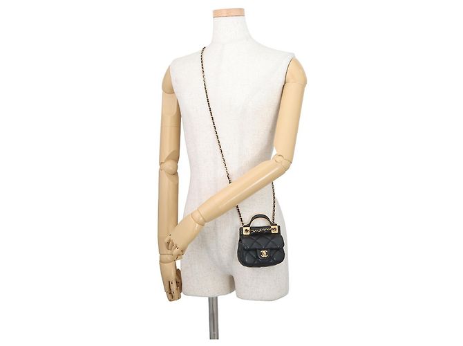 Borsa a tracolla Chanel in pelle nera con catena Nero - vista 5