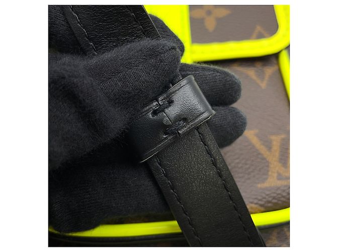 Borsa a Spalla Louis Vuitton Monogram Macassar Marrone Nero Giallo - vista 13