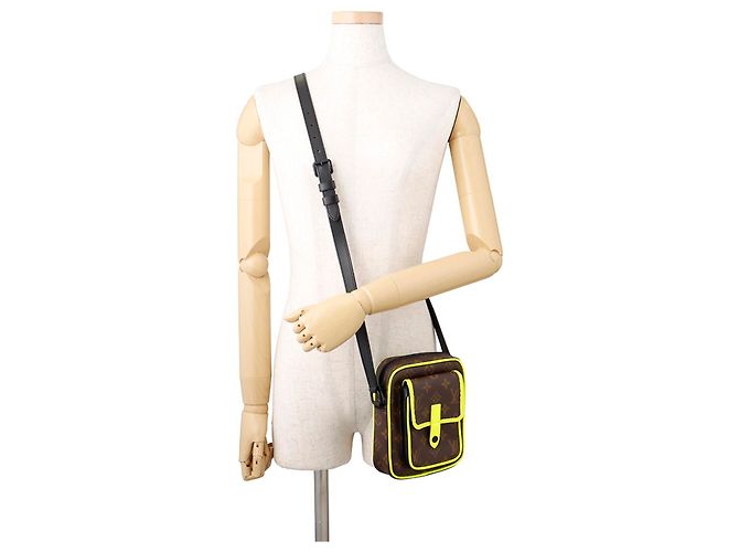 Borsa a Spalla Louis Vuitton Monogram Macassar Marrone Nero Giallo - vista 4