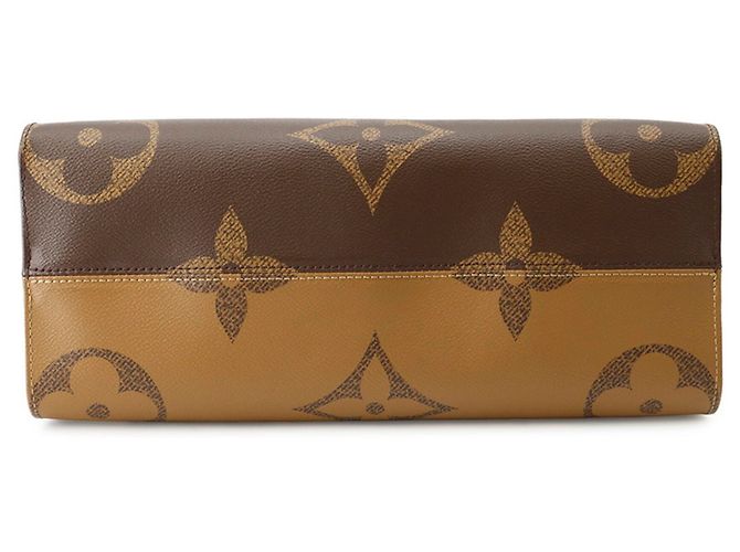 Borsa Tote Louis Vuitton Monogram Reverse Giant OnTheGo MM Rosso - vista 3