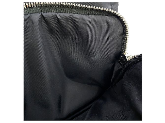 Zaino Prada in nylon e gomma nero kaki Cachi - vista 11