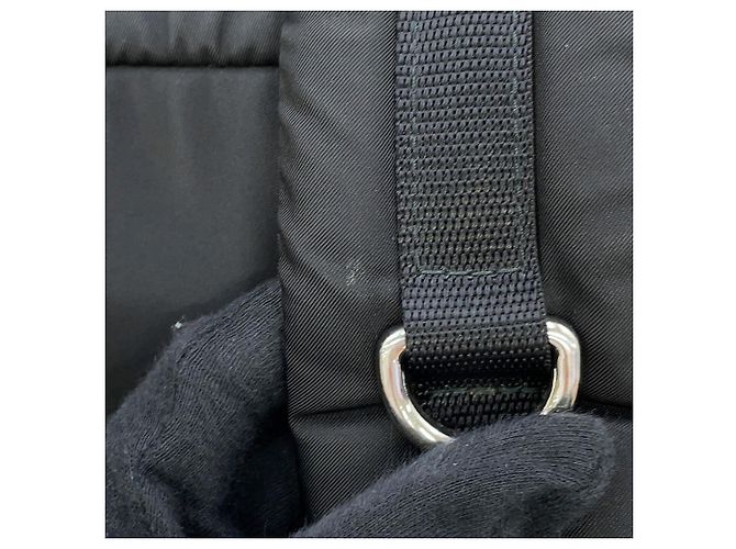 Zaino Prada in nylon e gomma nero kaki Cachi - vista 12
