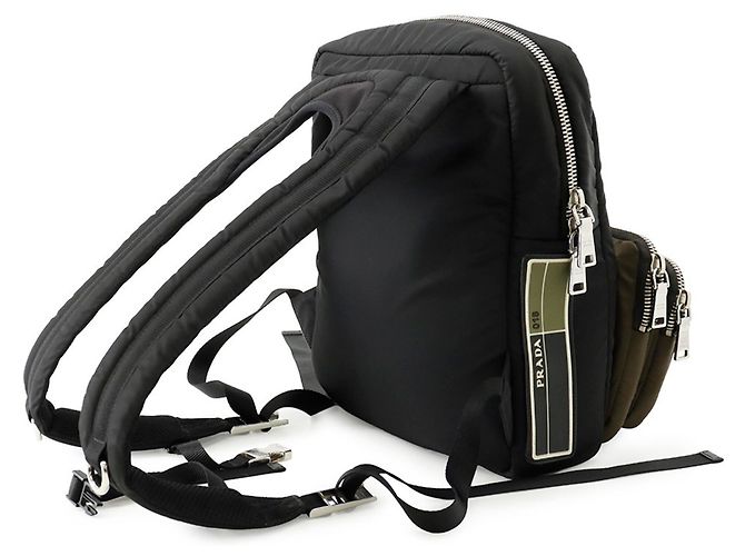 Zaino Prada in nylon e gomma nero kaki Cachi - vista 2