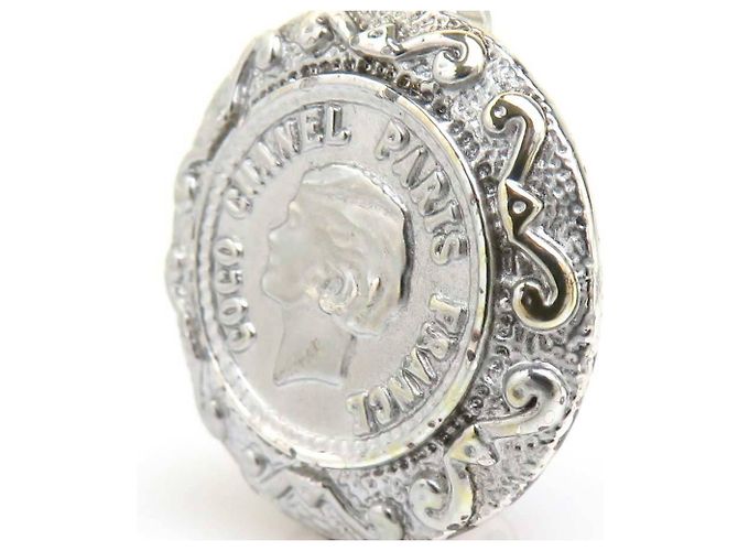 Orecchini Chanel Mademoiselle Metal Silver Argento - vista 9
