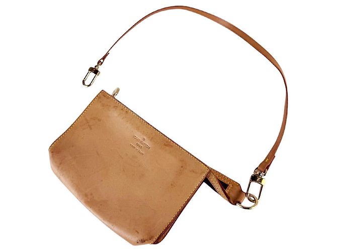 Bolsa Louis Vuitton Monogram Cabas Cruise Marrom Monograma - vista 12
