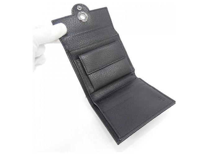 Gucci Tri-Fold Wallet aus schwarzem GG Canvas - Ansicht 6