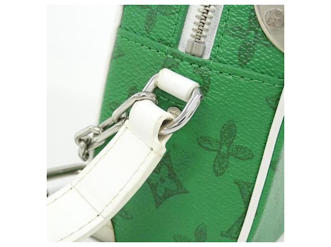 Borsa a tracolla Louis Vuitton Monogram Mini Soft Trunk Verde Verde chiaro - vista 7
