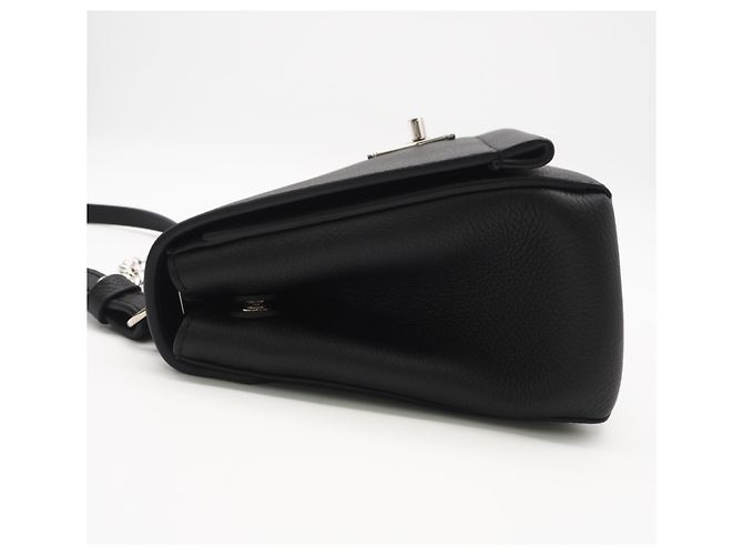 Borsa a tracolla Louis Vuitton Black Leather Lockme II BB Nero - vista 7