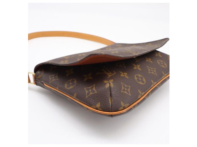 Borsa a tracolla Louis Vuitton Monogram Musette Tango Marrone Beige - vista 9