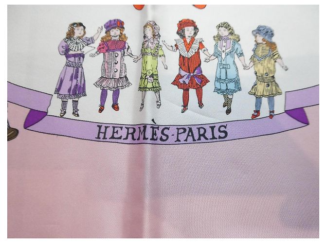 Hermès 'Hello Dolly' Seidenschal 90x90 Pink Weiß Rot Blau Grün Lila Gelb - Ansicht 2