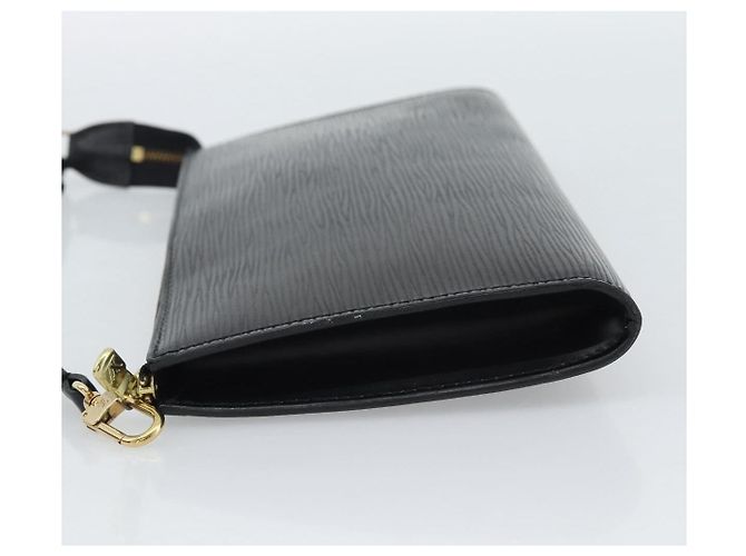 Louis Vuitton Pochette Accessoires Epi Medium Nero - vista 3