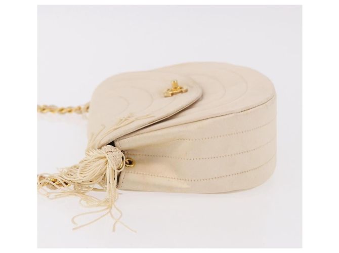 Chanel Vintage Round Flap Satin Beige - vista 4