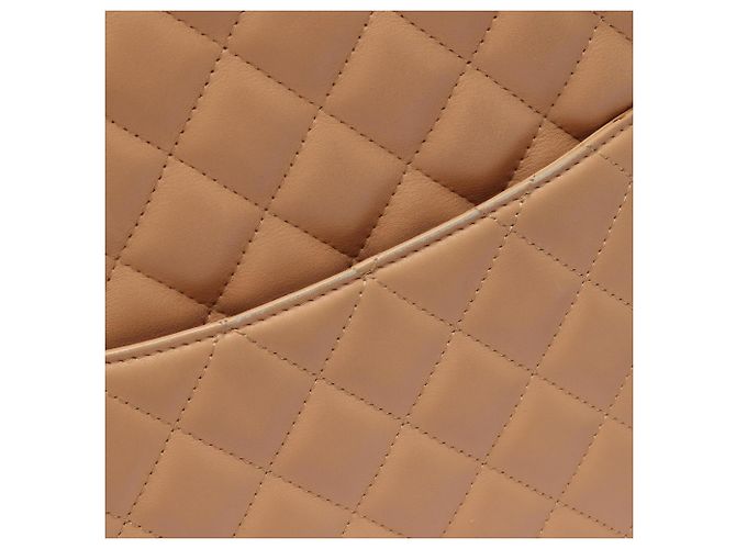 Borsa a tracolla Chanel Cambon Line Large Pochette Nero Beige - vista 6