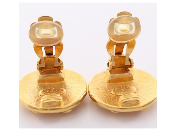Timeless Orecchini a clip rotondi Chanel Coco Mark Dot D'oro - vista 5