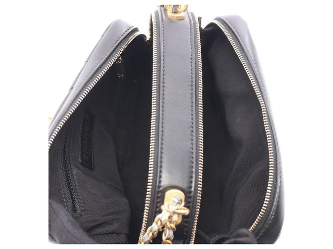 Piccola borsa a tracolla Chanel Chevron V-stitch Nero - vista 3